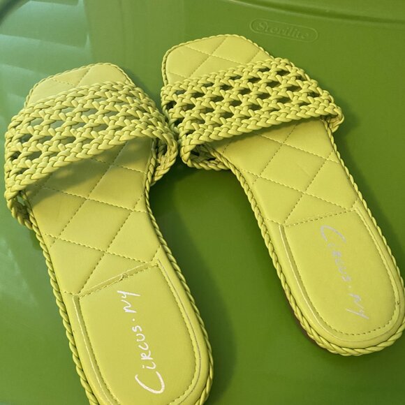 Circus by Sam Edelman Womens Akira Woven Flat Slide Sandas - Picture 4 of 4